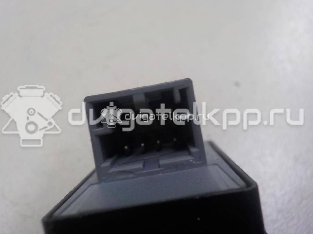 Фото Кнопка стеклоподъемника  4F0959855A для Audi Q7 / A3 / A6 {forloop.counter}}