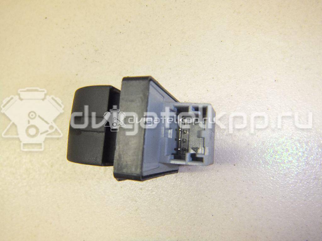 Фото Кнопка стеклоподъемника  4F0959855A для Audi Q7 / A3 / A6 {forloop.counter}}