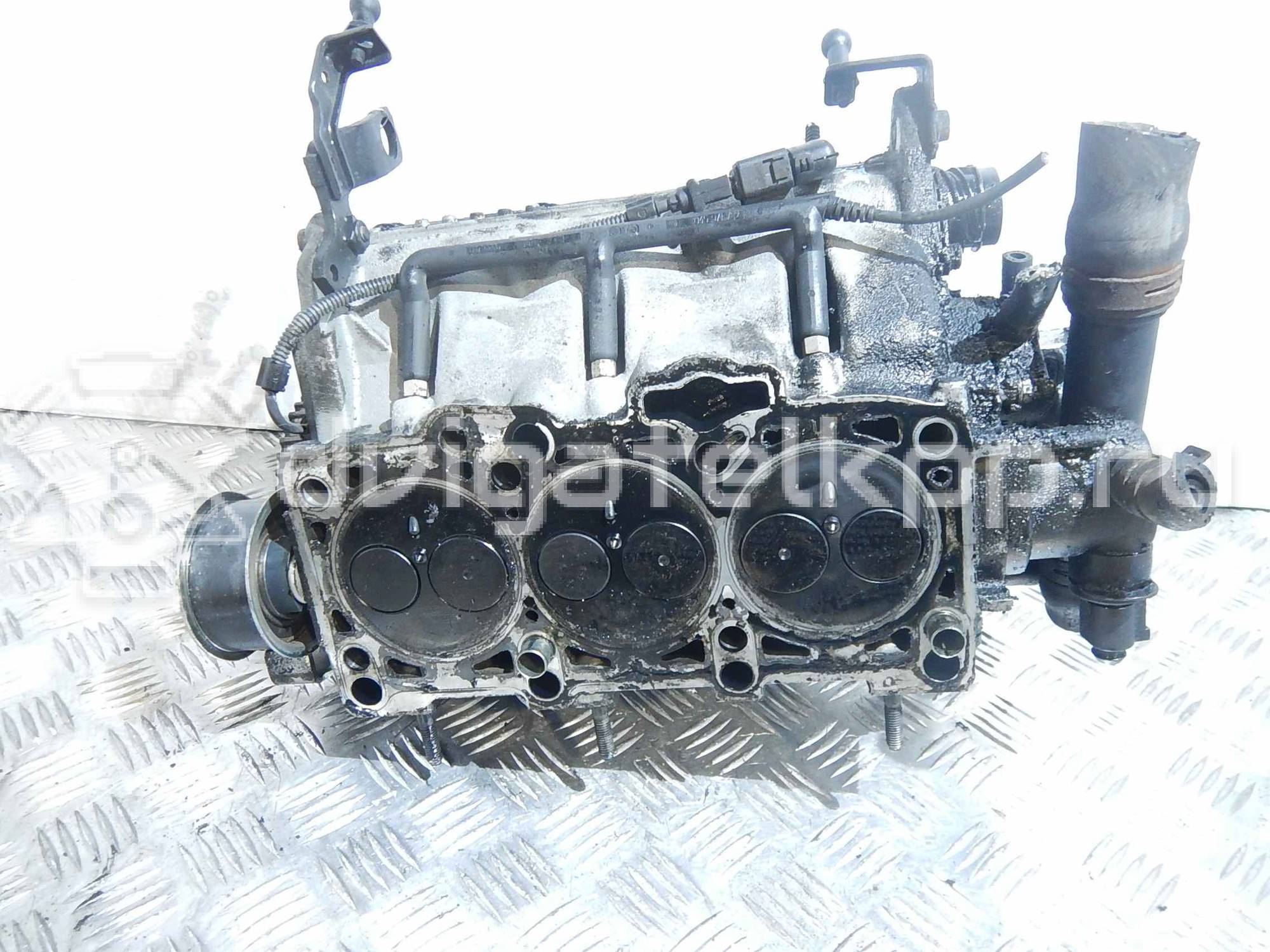 Фото Головка блока для двигателя AMF для Volkswagen Polo / Lupo 6X1, 6E1 75 л.с 6V 1.4 л Дизельное топливо {forloop.counter}}