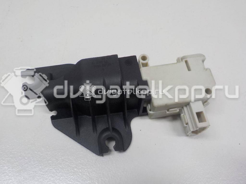 Фото Замок бардачка  3B0959782A для Audi A4 / A6 / A3 / Tt / Q7 {forloop.counter}}