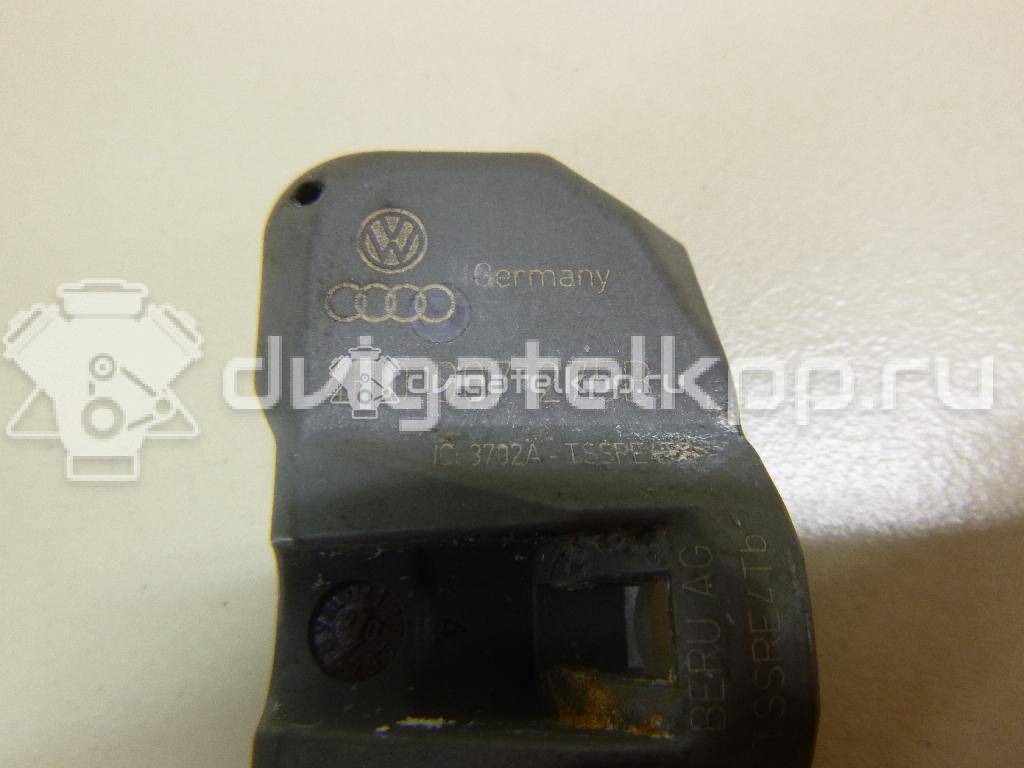 Фото Датчик давления в шине  4F0907275B для Audi A4 / A6 / A3 / A5 / Tt {forloop.counter}}