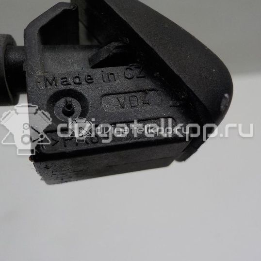 Фото Форсунка омывателя лобового стекла  3B0955985 для audi A6 [C5]