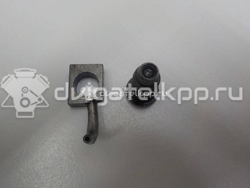 Фото Форсунка масляная для двигателя AXR для Skoda Roomster 5J / Fabia / Octavia 100 л.с 8V 1.9 л Дизельное топливо 038103157B {forloop.counter}}