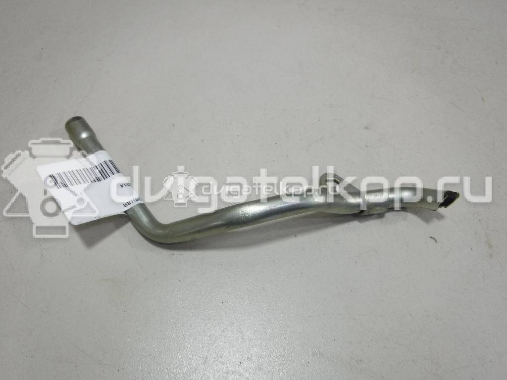 Фото Трубка масляная для двигателя 224DT для Land Rover Freelander / Range Rover / Discovery 150-190 л.с 16V 2.2 л Дизельное топливо LR001250 {forloop.counter}}