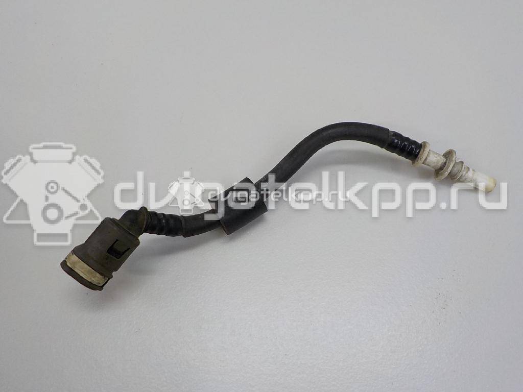 Фото Трубка топливная для двигателя 5FS (EP6C) для Citroen C4 / C5 / Ds4 / Berlingo / C3 120 л.с 16V 1.6 л Бензин/газ V758992880 {forloop.counter}}