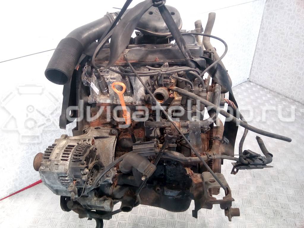 Фото Контрактный (б/у) двигатель AAM для Volkswagen Passat / Vento 1H2 / Golf 75 л.с 8V 1.8 л бензин 666338 {forloop.counter}}