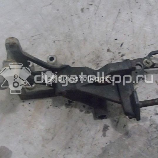 Фото Кронштейн генератора для двигателя BP (DOHC) для Mazda / Ford Australia / Eunos 125-130 л.с 16V 1.8 л бензин 93BB10239AC