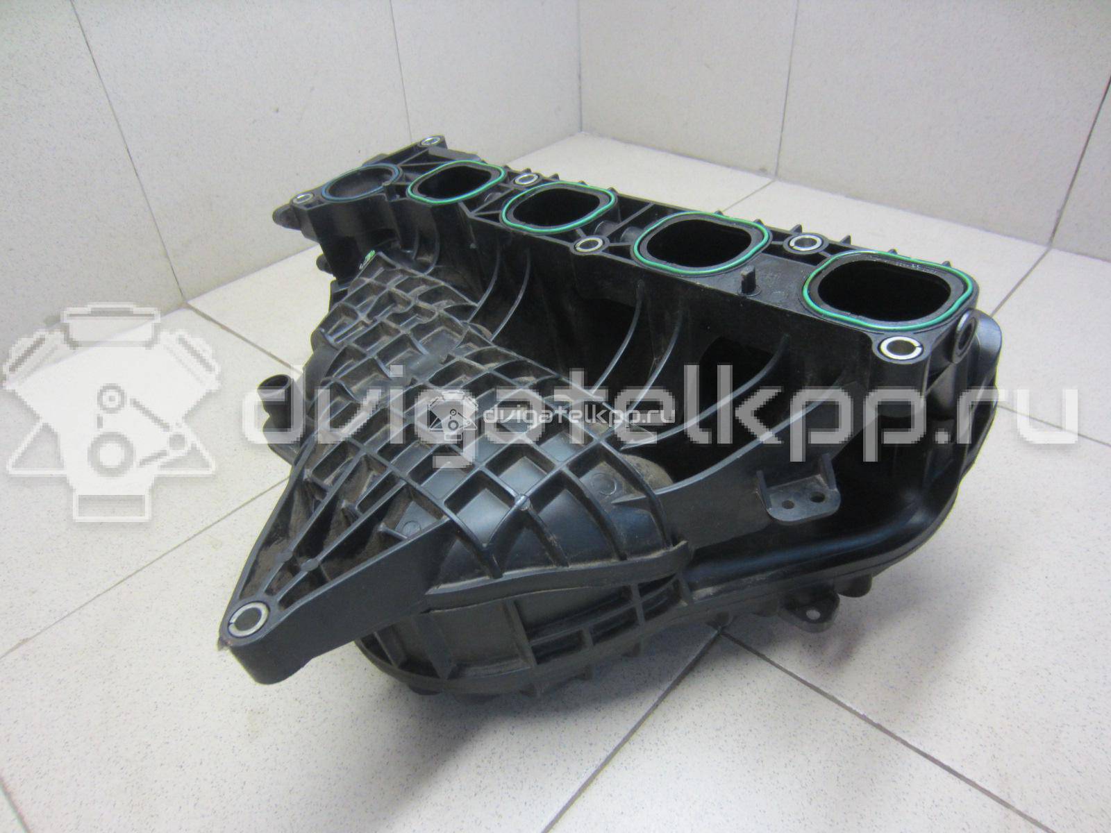 Фото Коллектор впускной для двигателя BP (DOHC) для Mazda / Ford Australia / Eunos 125-130 л.с 16V 1.8 л бензин 5159680 {forloop.counter}}