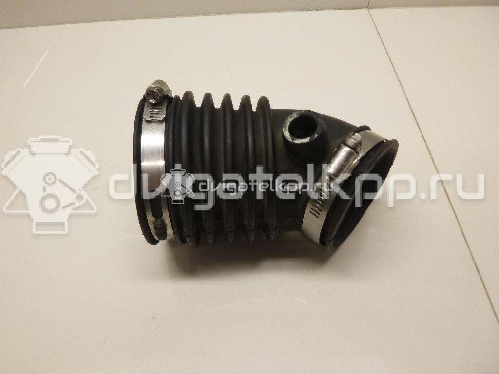 Фото Патрубок воздушного фильтра для двигателя YTR (V6) для Ford Falcon 214 л.с 12V 4.0 л бензин YL8Z9B659BE {forloop.counter}}