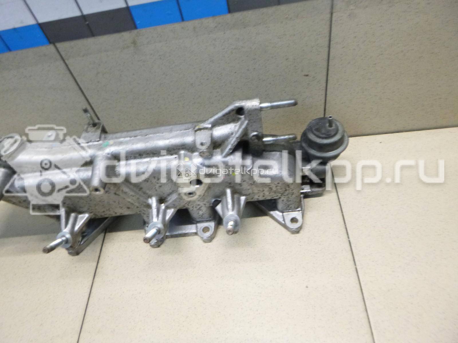 Фото Коллектор впускной для двигателя WL для Ford / Mazda / Ford Asia / Oceania 78-117 л.с 12V 2.5 л Дизельное топливо WE0513100 {forloop.counter}}