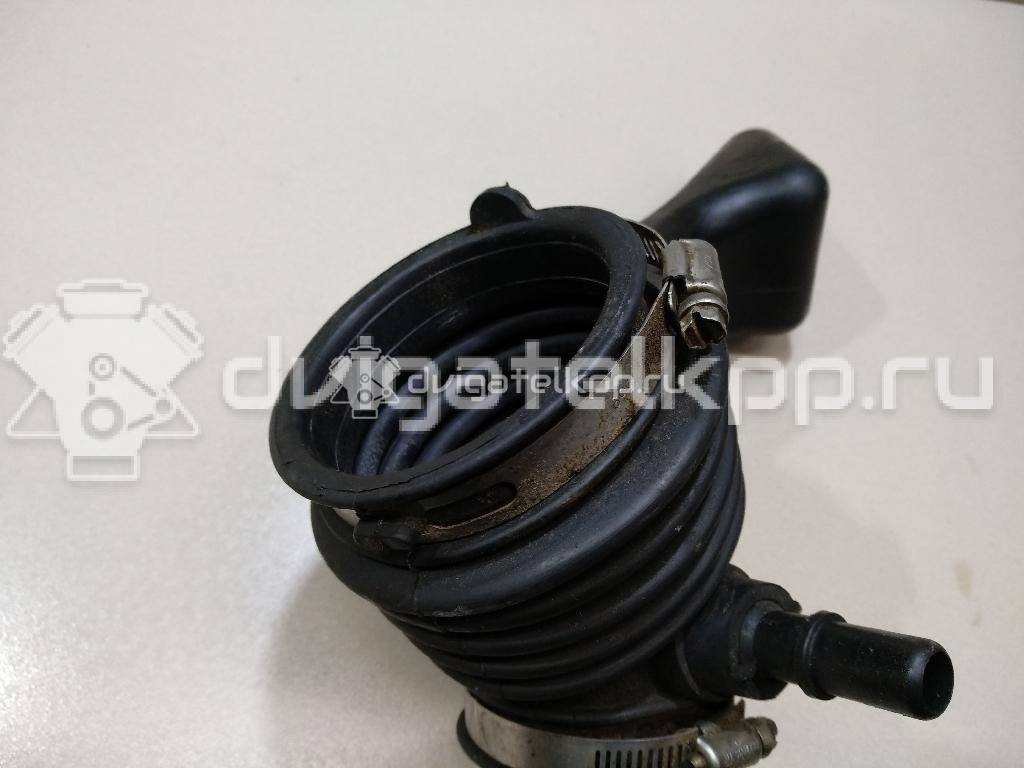 Фото Патрубок воздушного фильтра для двигателя YTR (V6) для Ford Falcon 214 л.с 12V 4.0 л бензин 8L8Z9B659B {forloop.counter}}