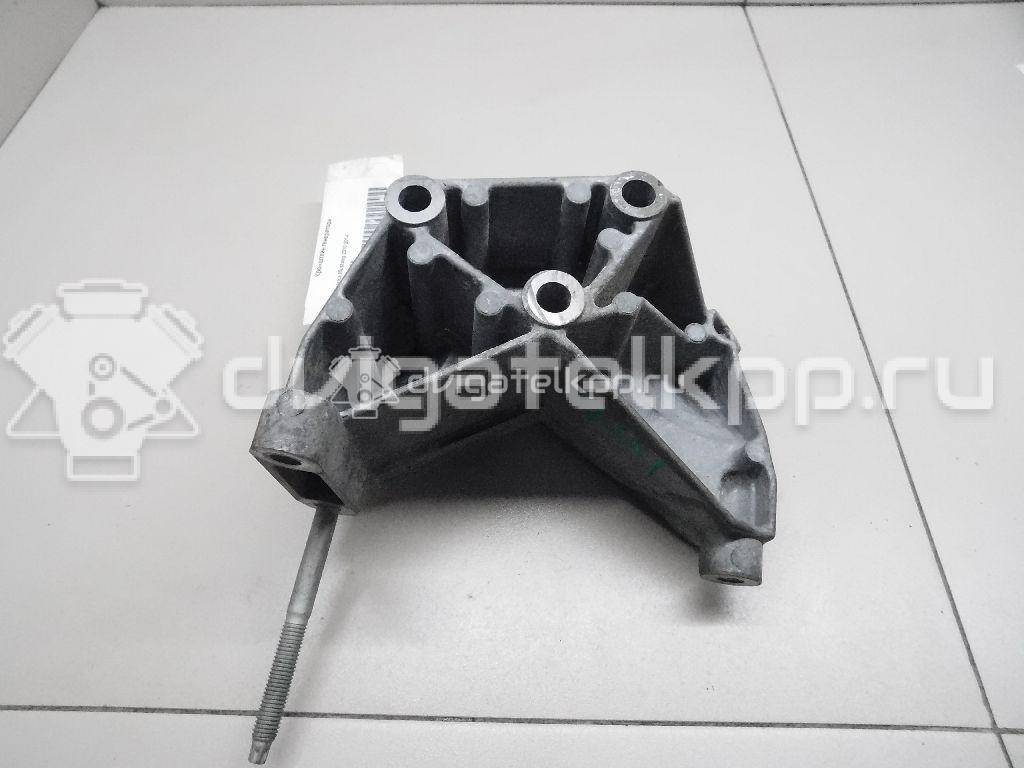 Фото Кронштейн генератора для двигателя WLAT (12 V) для Ford Australia Courier 117 л.с 12V 2.5 л Дизельное топливо 1L5Z10A313BA {forloop.counter}}