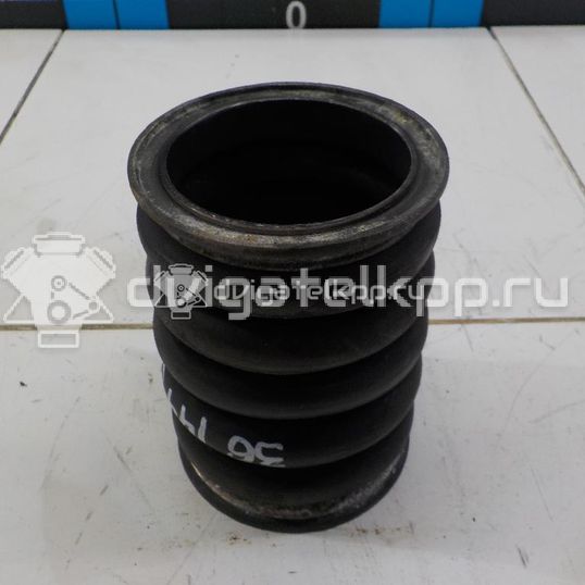 Фото Патрубок интеркулера  20561450 для Volvo V70 / 140 / 740 / S60 / Xc70