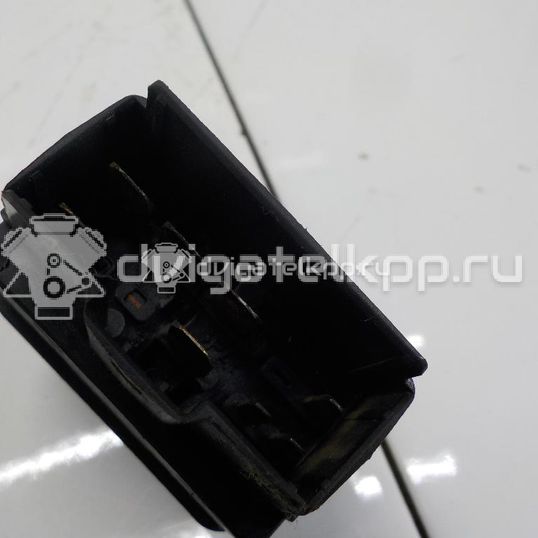 Фото Кнопка многофункциональная  1077938 для Volvo C70 / V70 / 140 / 740 / S60