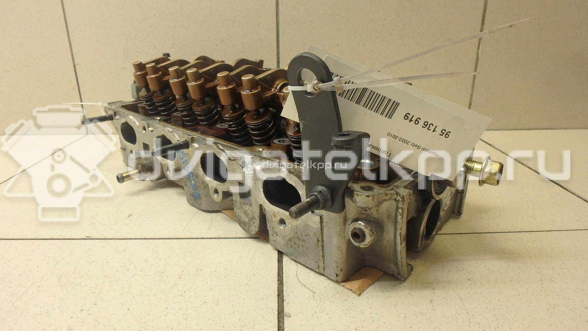 Фото Головка блока для двигателя G4EA для Hyundai Accent / Getz Tb 75-86 л.с 12V 1.3 л бензин {forloop.counter}}