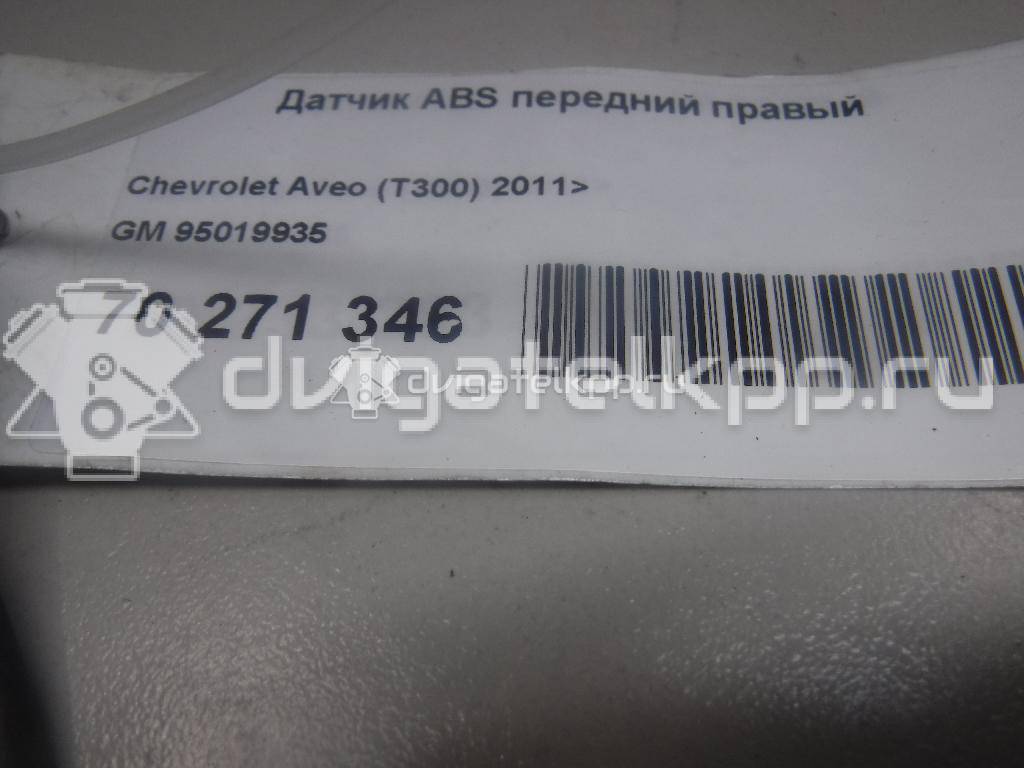 Фото Датчик ABS передний правый  95019935 для Chevrolet Aveo {forloop.counter}}