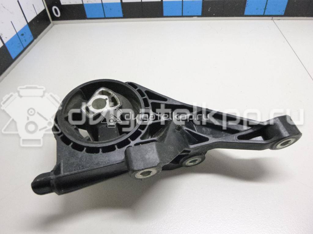 Фото Опора двигателя передняя  13268880 для Chevrolet Cruze / Orlando J309 {forloop.counter}}