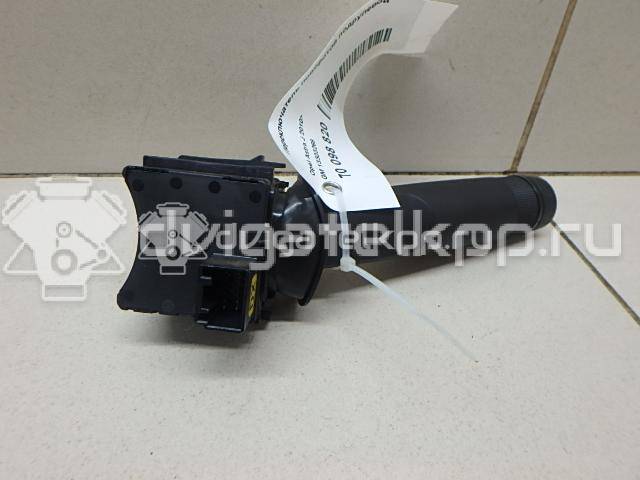 Фото Переключатель поворотов подрулевой  13303268 для Chevrolet Cruze / Orlando J309 {forloop.counter}}