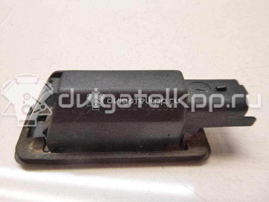 Фото Фонарь подсветки номера  6340G3 для Citroen C4 / C5 / Ds4 {forloop.counter}}