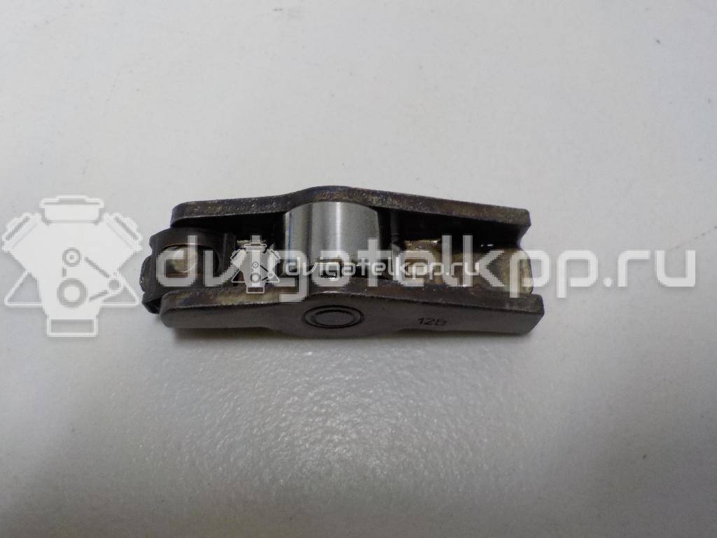 Фото Рокер для двигателя 224DT для Land Rover Freelander / Range Rover / Discovery 150-190 л.с 16V 2.2 л Дизельное топливо LR004167 {forloop.counter}}