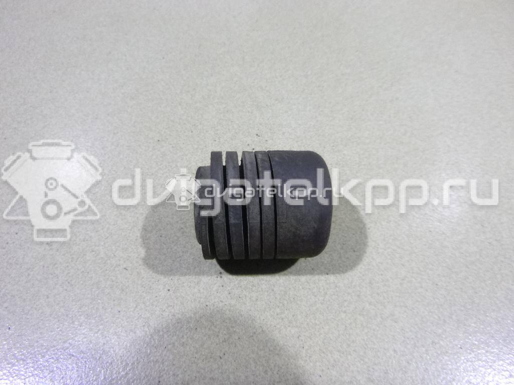 Фото Отбойник капота  mr473003 для Mitsubishi Lancer / Pajero / Colt / Mirage / Outlander {forloop.counter}}