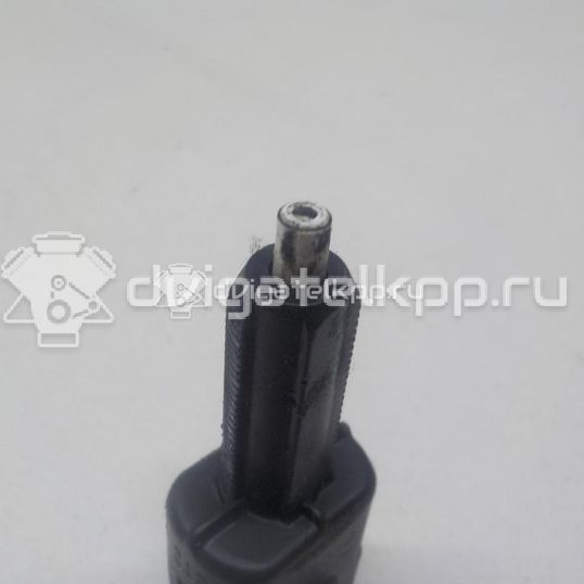 Фото Датчик включения стопсигнала  mr228924 для Mitsubishi Lancer / Pajero / Galant / I / L