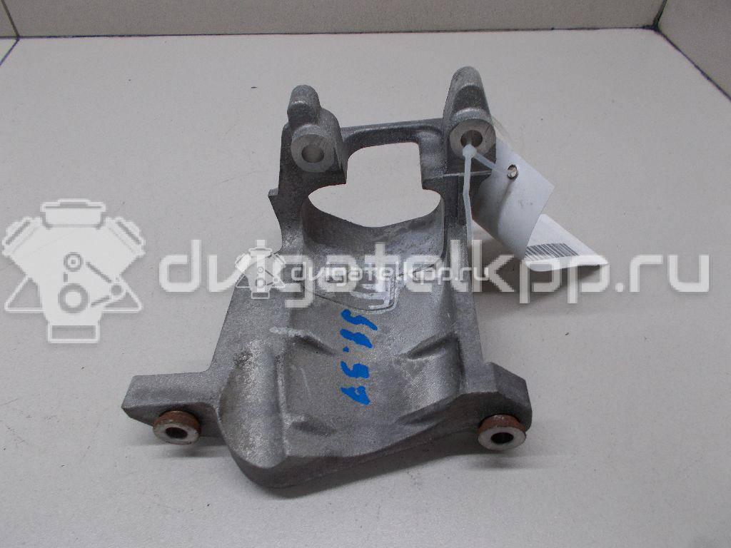 Фото Кронштейн ТНВД для двигателя L3 для Mazda / Ford Australia / Ford (Changan) 160-162 л.с 16V 2.3 л бензин L3K913428A {forloop.counter}}