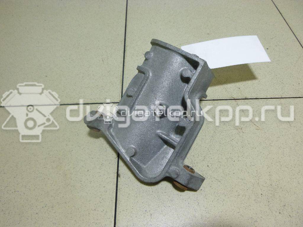 Фото Кронштейн ТНВД для двигателя L3 для Mazda / Ford Australia / Ford (Changan) 160-162 л.с 16V 2.3 л бензин L3K913428A {forloop.counter}}