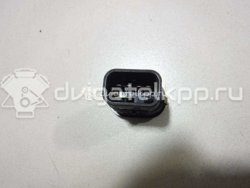 Фото Кнопка стеклоподъемника  1027749 для Ford Scorpio / Transit / Escort / Mondeo {forloop.counter}}