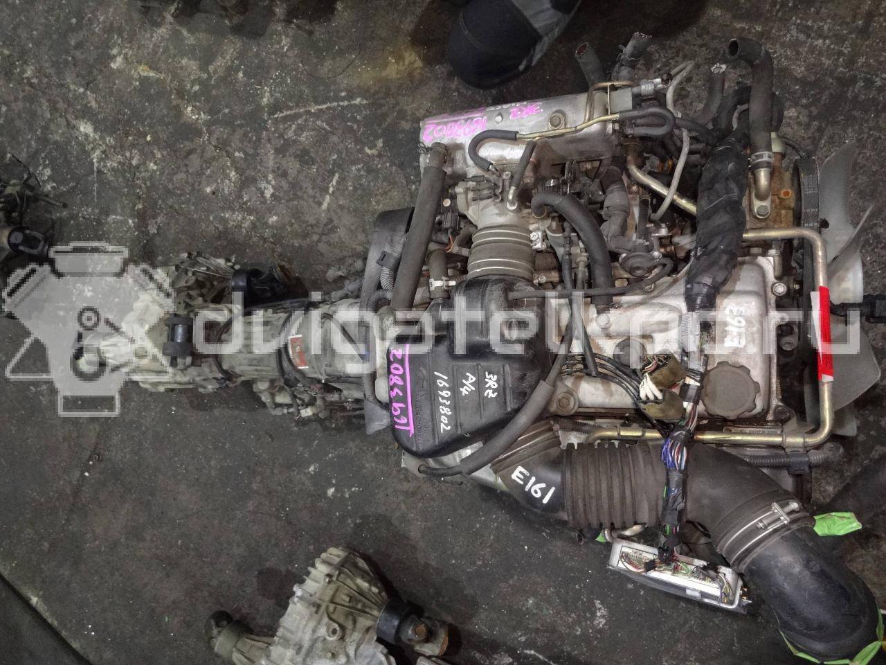 Фото Контрактный (б/у) двигатель 3RZ-FE для Toyota Dyna / Land Cruiser / Tarago / Hiace / 4 125-152 л.с 16V 2.7 л бензин {forloop.counter}}