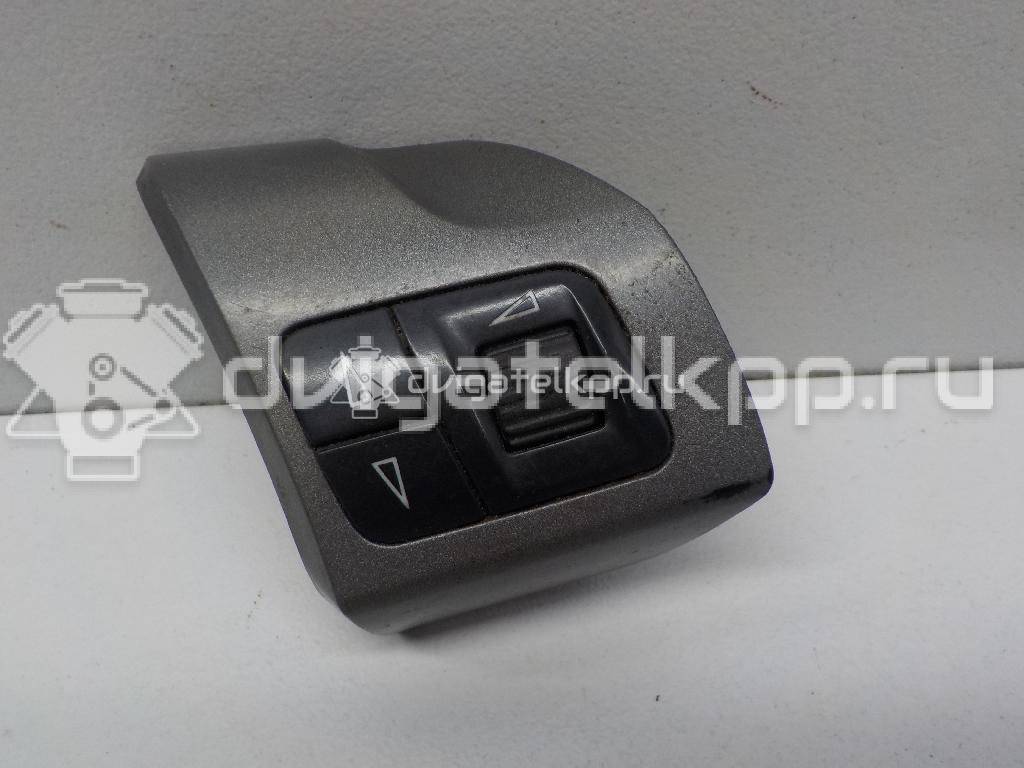 Фото Кнопка многофункциональная  93186089 для Opel Astra / Corsa / Vectra / Combo {forloop.counter}}