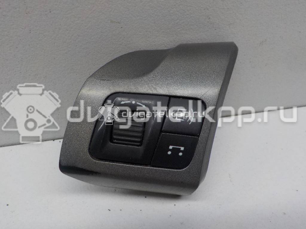 Фото Кнопка многофункциональная  93186089 для Opel Astra / Corsa / Vectra / Combo {forloop.counter}}