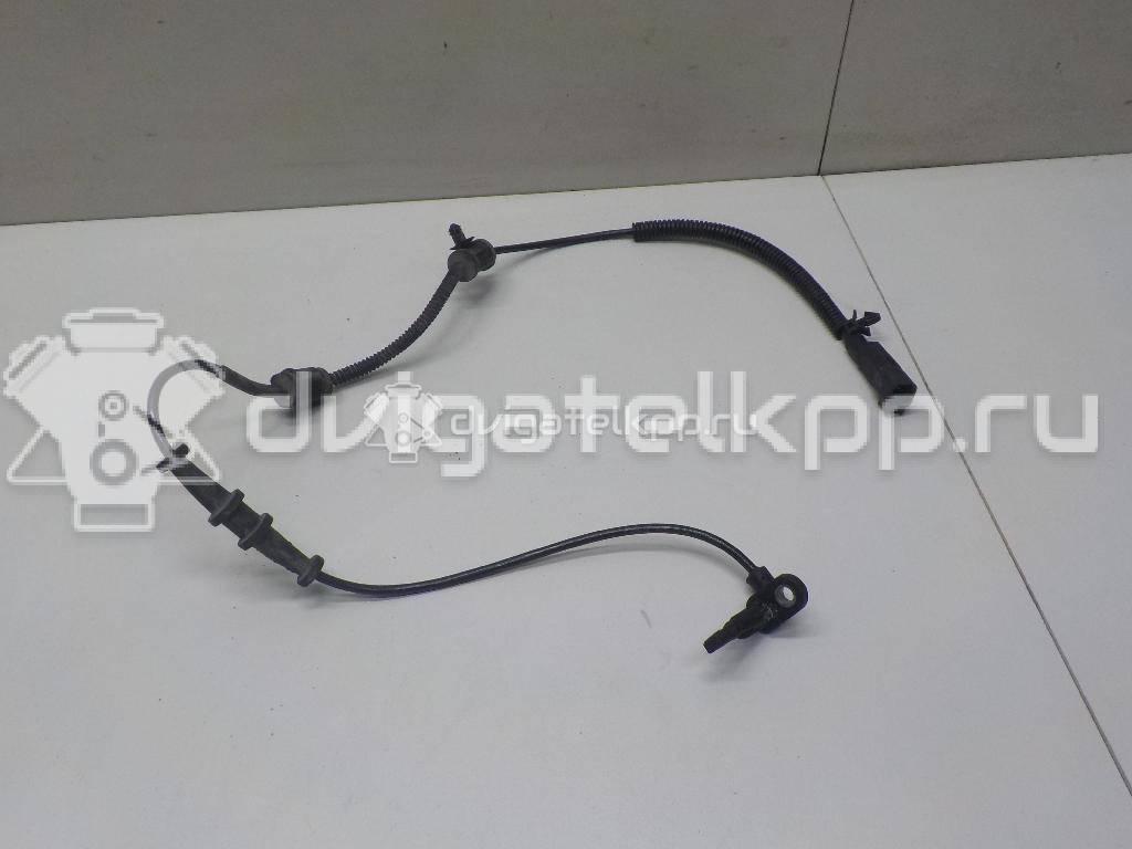 Фото Датчик ABS передний  13329258 для Opel Astra / Ampera / Zafira / Meriva {forloop.counter}}