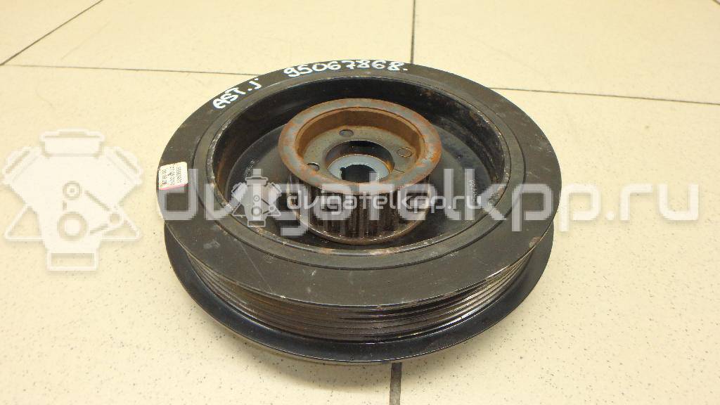 Фото Шкив коленвала для двигателя A 20 DTH для Vauxhall / Opel / Holden / Saab 160 л.с 16V 2.0 л Дизельное топливо 55563401 {forloop.counter}}