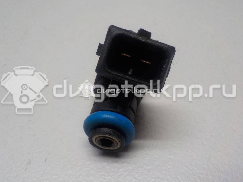 Фото Форсунка инжекторная электрическая  8201037748 для renault Duster {forloop.counter}}