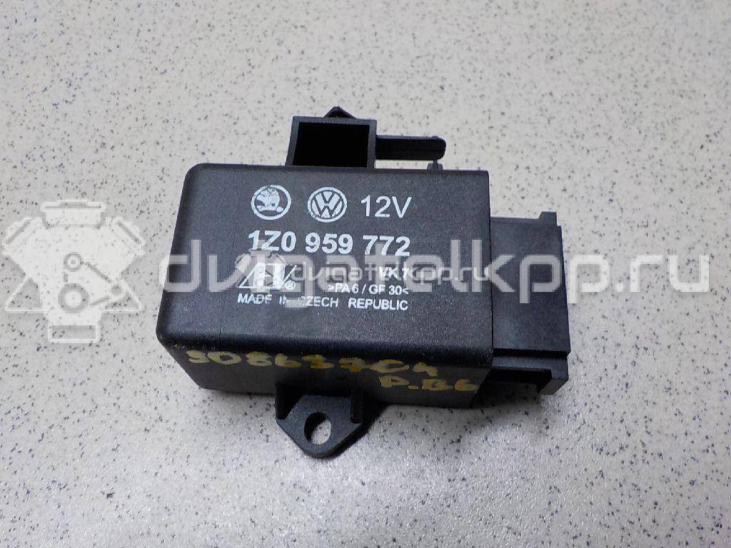 Фото Блок электронный  1Z0959772 для Seat Leon / Toledo / Alhambra / Altea {forloop.counter}}