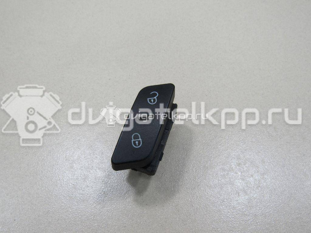 Фото Кнопка центрального замка  1K0962125B для Seat Alhambra {forloop.counter}}