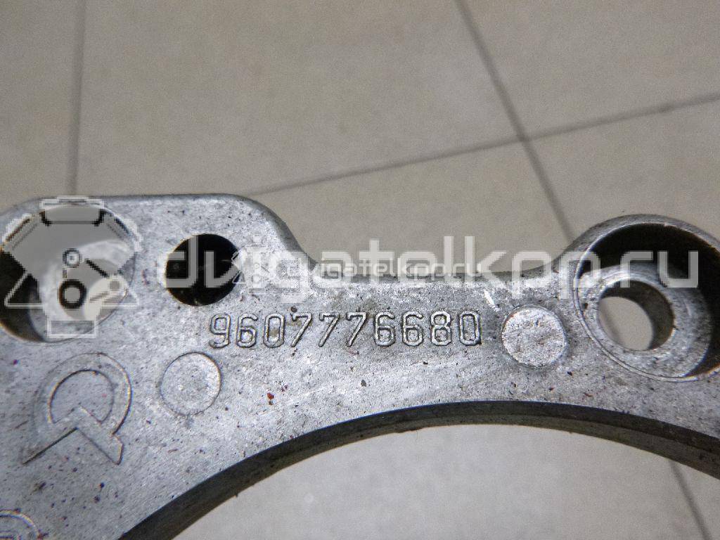 Фото Крышка коленвала задняя для двигателя N6A (TU5JP4) для Peugeot 207 / 307 106-109 л.с 16V 1.6 л бензин 051455 {forloop.counter}}