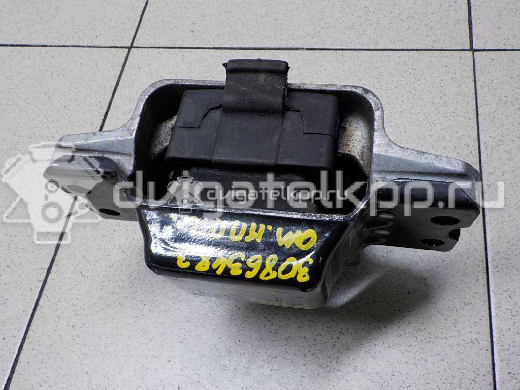 Фото Опора КПП левая  3C0199555P для Skoda Octavia / Yeti 5L / Octaviaii 1Z3 / Superb {forloop.counter}}