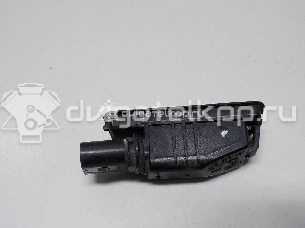 Фото Фонарь подсветки номера  1K8943021 для Volkswagen Scirocco / Polo / Touran / Amarok S1B / New Beetle {forloop.counter}}