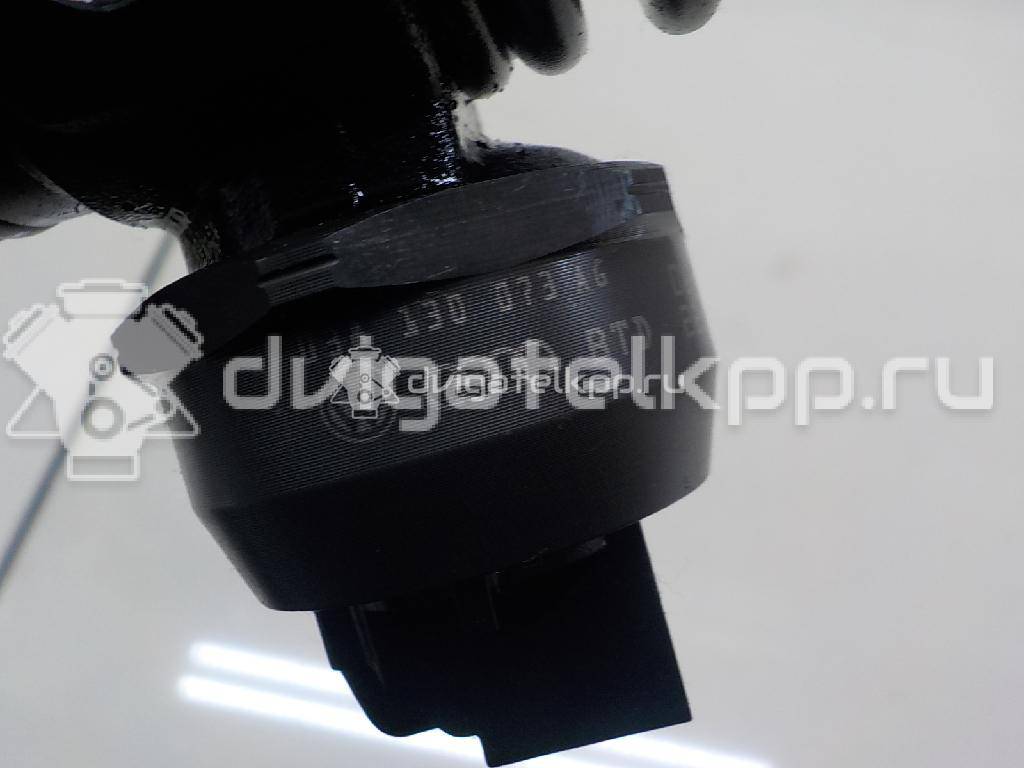 Фото Форсунка дизельная электрическая  038130073AG для Volkswagen Touran / Multivan / Golf / Passat / Transporter {forloop.counter}}