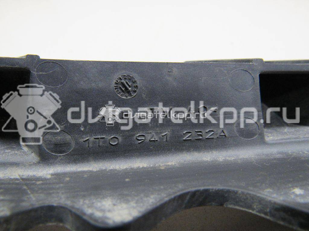 Фото Кронштейн фар правый  1T0941232A для Volkswagen Caddy / Touran {forloop.counter}}