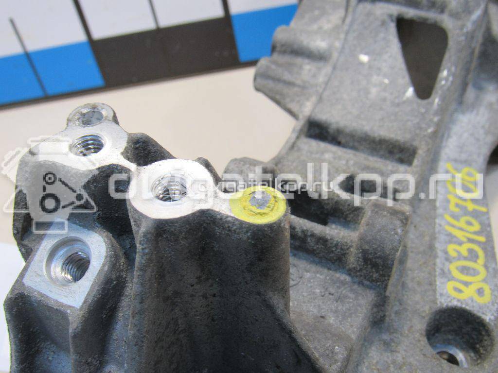 Фото Кронштейн генератора  07K903143F для Volkswagen Jetta / Golf {forloop.counter}}