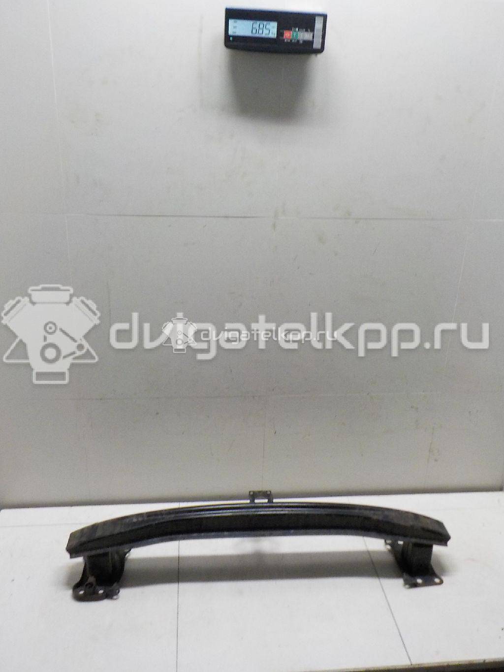 Фото Усилитель переднего бампера  1K0807109C для Volkswagen Eos 1F7, 1F8 / Scirocco / Jetta / Golf {forloop.counter}}