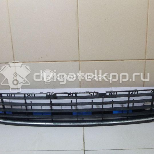 Фото Решетка в бампер центральная  5K0853671RYP для Volkswagen Jetta / Golf