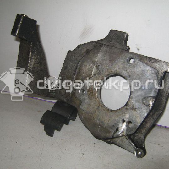 Фото Кронштейн ТНВД для двигателя 9HY (DV6TED4) для Peugeot / Citroen 109 л.с 16V 1.6 л Дизельное топливо 192658