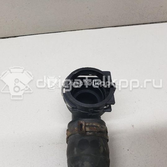 Фото Патрубок радиатора  5N0121051F для Volkswagen Tiguan