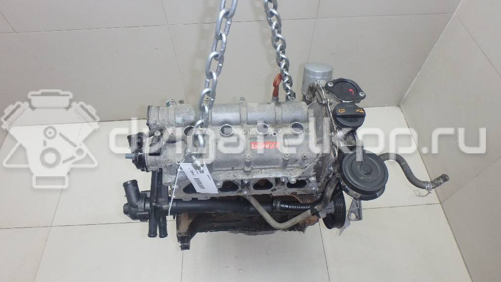 Фото Контрактный (б/у) двигатель CLRA для Volkswagen Jetta 105 л.с 16V 1.6 л бензин 03C100040J {forloop.counter}}