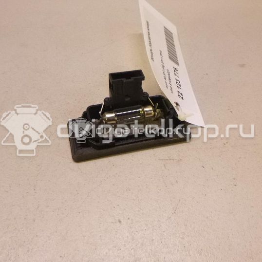 Фото Фонарь подсветки номера  8T0943021 для vw Passat [B6]