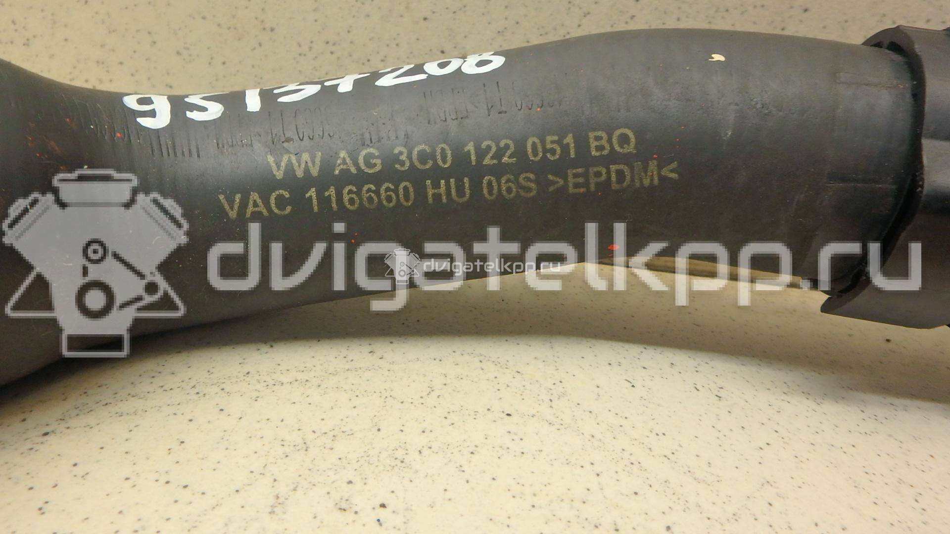 Фото Патрубок радиатора  3C0122051BQ для Volkswagen Passat / Cc {forloop.counter}}